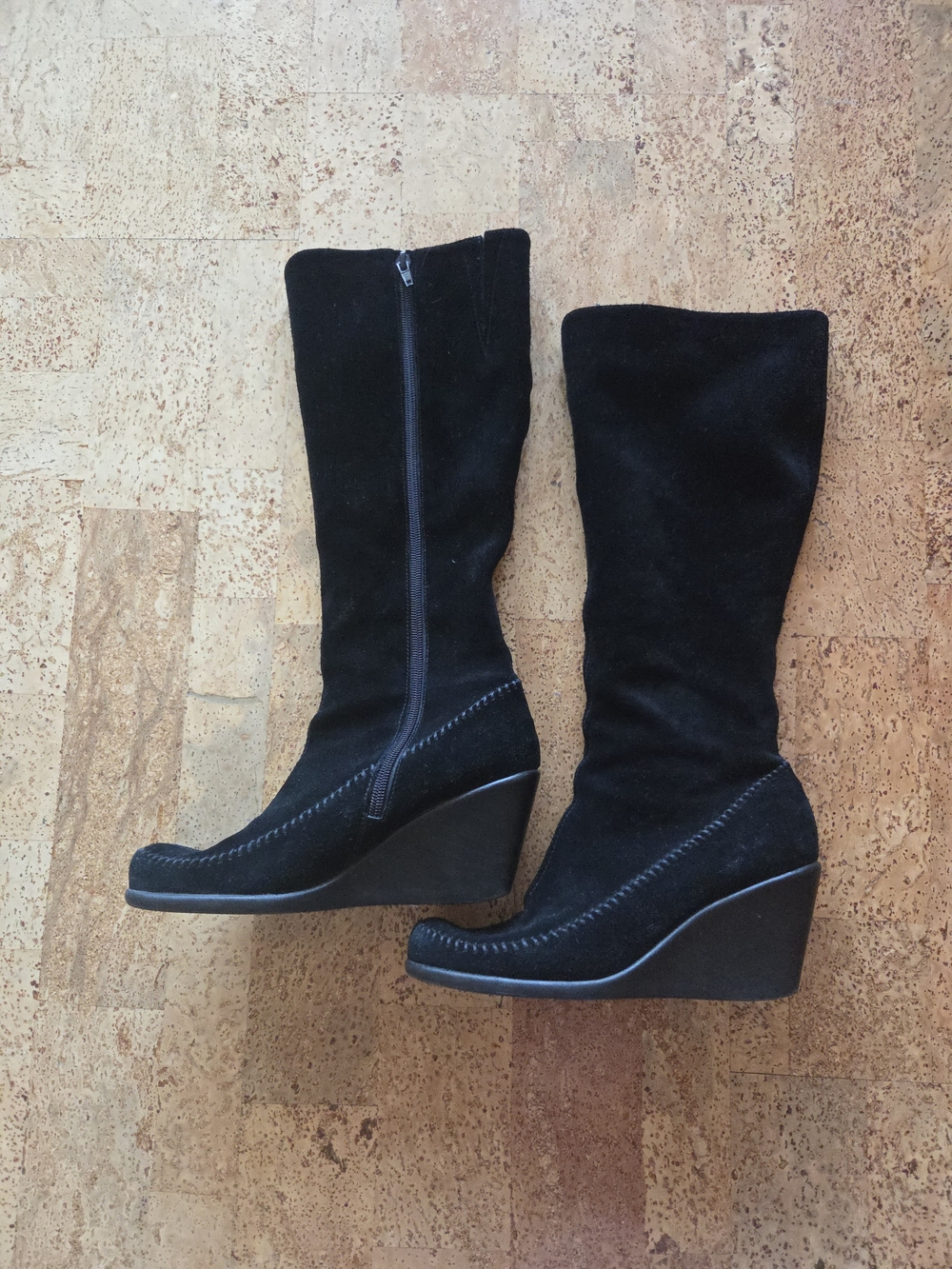 Vintage Suede Aerosoles